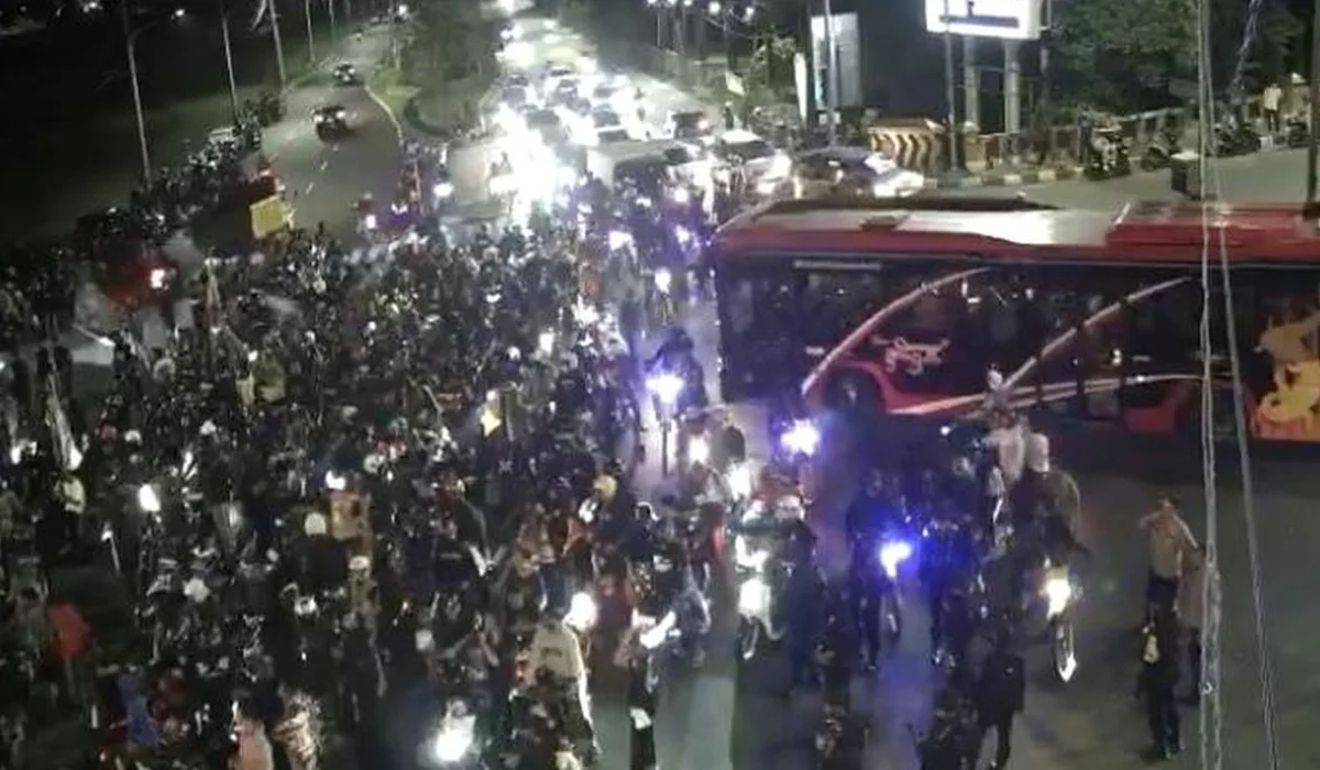 Pengesahan-Pesilat-di-Surabaya-Dijaga-Ketat-Oleh-Ribuan-Personel-Gabungan