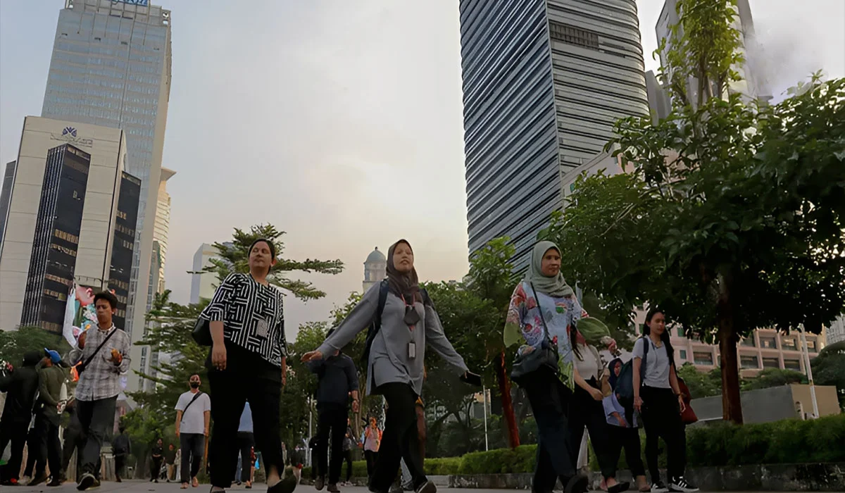 Biaya Hidup Tinggi Terhadap Masyarakat
