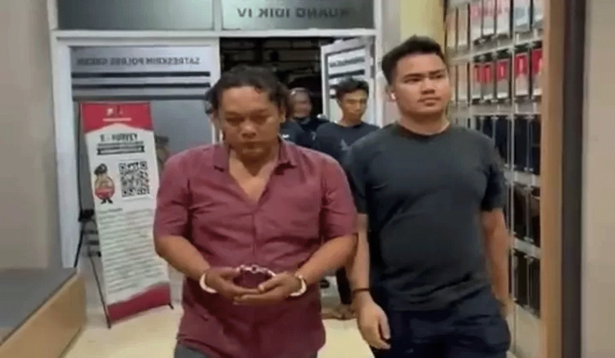 Dua Pria Surabaya Nekat Bobol Jok Motor di Gresik, Emas Rp 4,8 Juta Raib