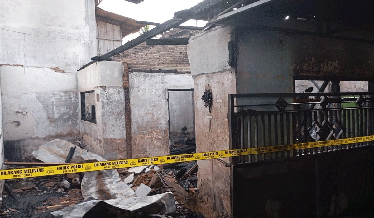 Kebakaran Ruko di Banyuwangi Satu Penghuni Tewas
