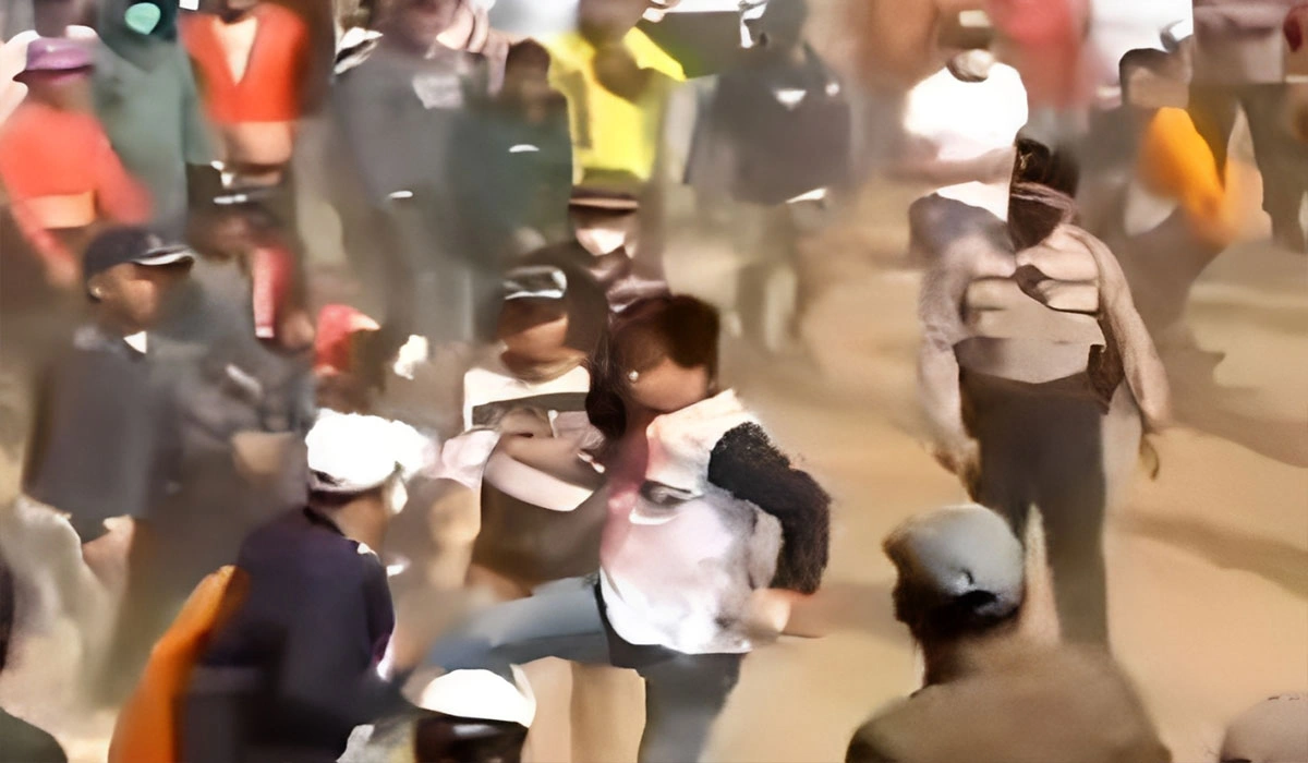 Kerusuhan di Karapan Sapi Bangkalan, Brimob Terluka Saat Amankan Acara