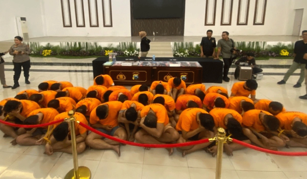 Kronologi-Penggerebekan-dan-Proses-Acara