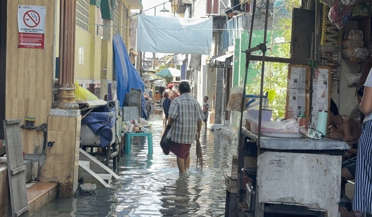 Pemkot Surabaya Siapkan Langkah Strategis Antisipasi Banjir Musim Hujan