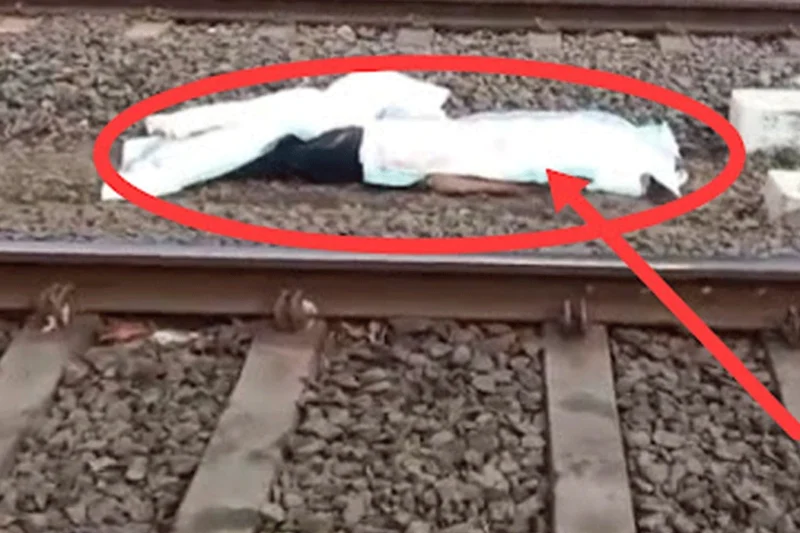 Tragedi di Rel Margorukun, Pemotor Tewas Terserempet Kereta Api