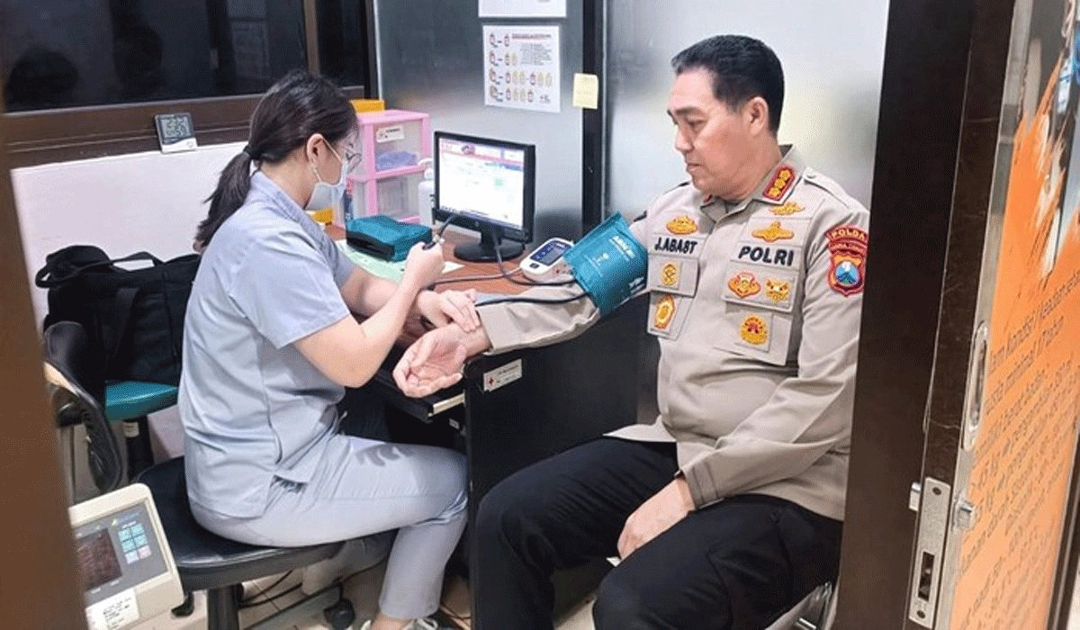 Polda Jatim Gelar Donor Darah Rayakan Hari Jadi Humas Polri ke-74