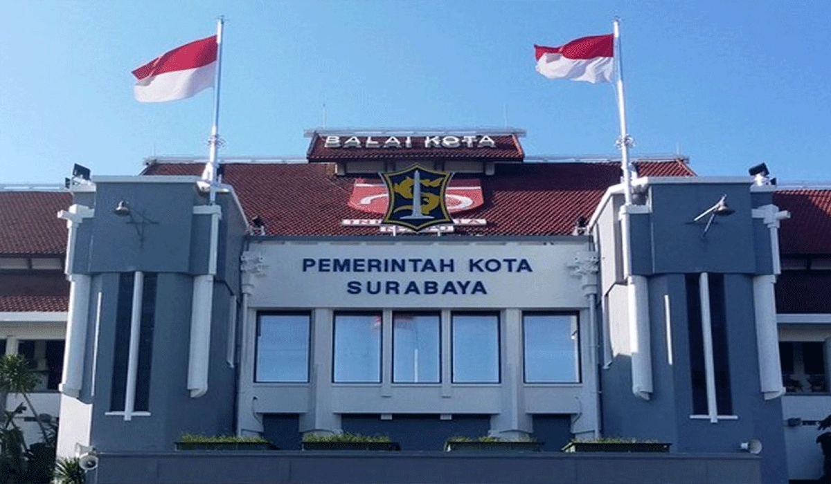 Surabaya Bergerak Cepat, Bangun Liar Dibongkar, Ancaman Banjir Dihalau